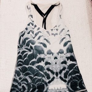 Lululemon sheer back workout tank with sports bra